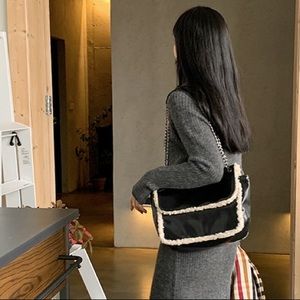 Furry trim faux leather purse- FromBeginningKorea